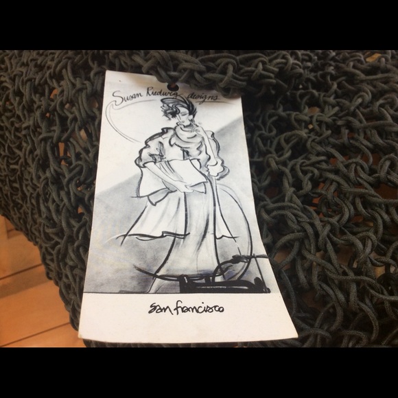 Top - Picture 5 of 7